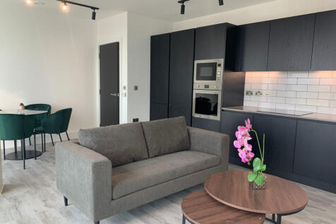 Portal Way, London, W3