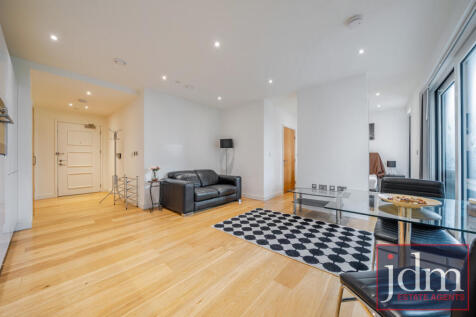 03041fe8-9a98-471...