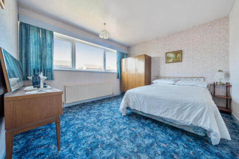 1330127-6-6883b98...