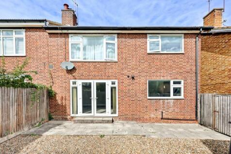 Station Way, Buckhurst Hill, IG9 photo 2