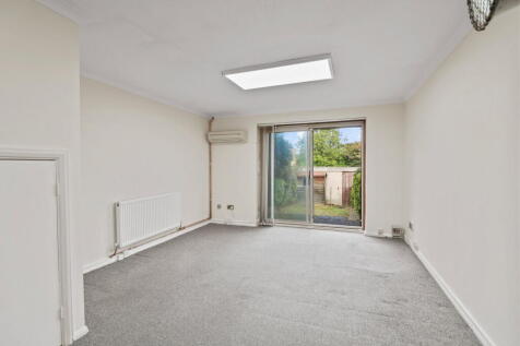 Allysum Walk, Billericay, CM12 0SS photo 4