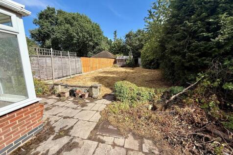 LA104 Garden.jpg