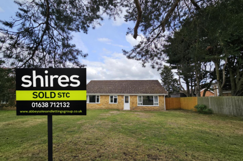Bury St Edmunds, IP28 - property photo