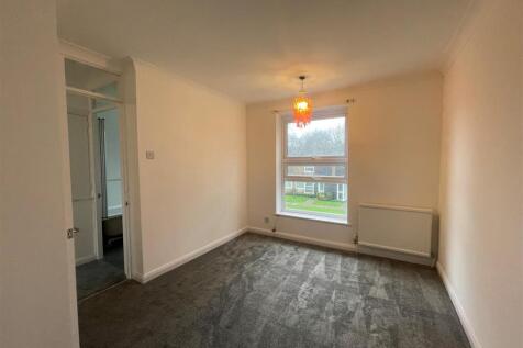 Millfield, New Ash Green, Longfield photo 3