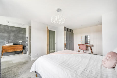 1300017166839fe5cd43c3