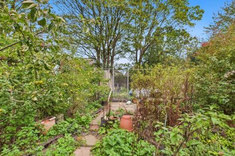 CAM03830G0-PR0227...