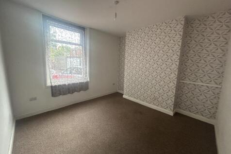 Littlefield Lane, Grimsby, North East Lincolnshire photo 4