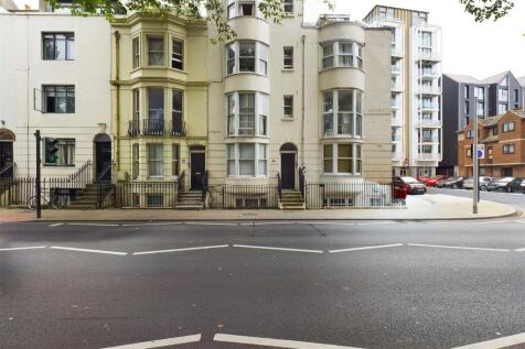 CAM00159P1-PR0105-STILL07.jpg