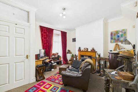 CAM01835G0-PR0369...