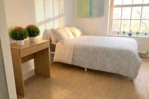 Wenham Bedroomjpg