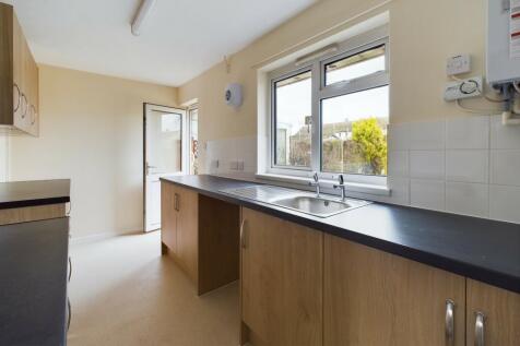 CAM02519G0-PR0068-STILL006