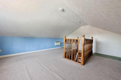 Selwyn Gardens, Eastleigh, SO50 photo 4