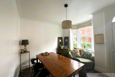 WhatsApp Image 2025-07-17 at 16.49.50 (3).jpeg