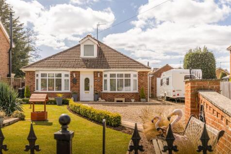 27 Middlegate Road West (Frampton)-4.jpg