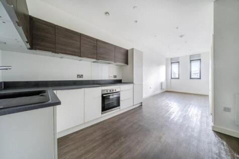 Living Area/Kitchen