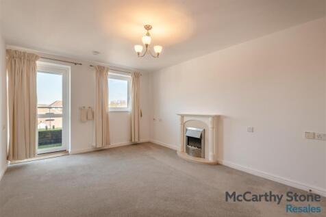 8679993-interior13.jpg