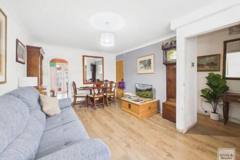 Living/dining room