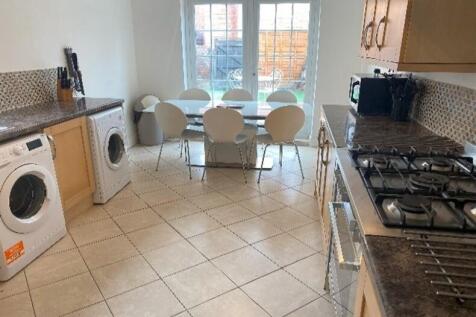 5 Tachbrook Road, Leamington Spa photo 5