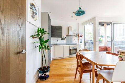 Reception/Kitchen