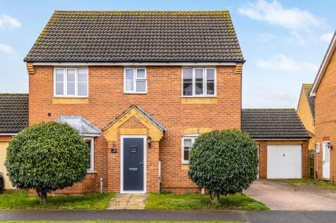 34 Haywain Drive (Deeping St Nicholas)-4.jpg