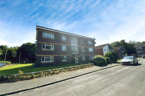 1-bed flat on Darby End Road, Dudley, West Midlands, DY2, £725/mo