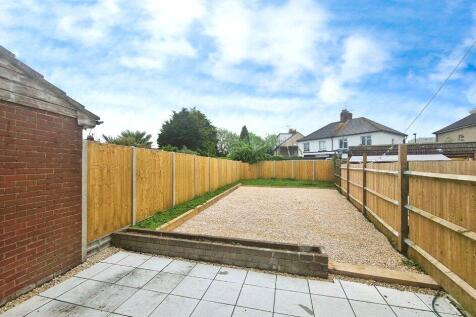Chestnut Road, Southampton, Hampshire, SO16 photo 5