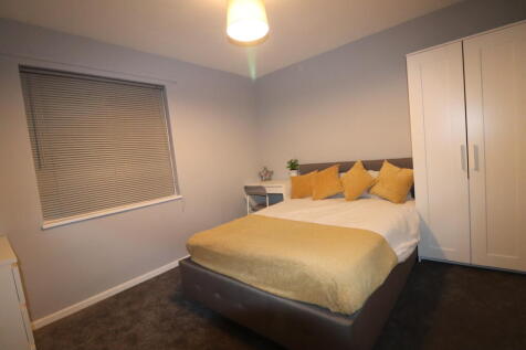 Clifton Street - M photo 4