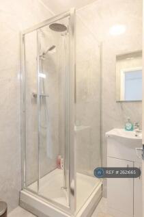 Newly Refurbished Bathrooms