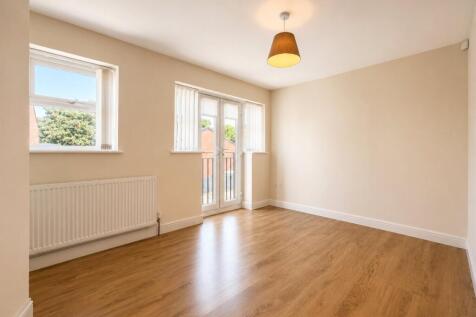 Cow Close Road, Farnley, West Yorkshire, LS12 photo 3
