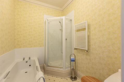 Highcliffe Manor Bedroom 2-3.jpg