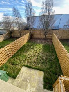 REAR GARDEN.jpg