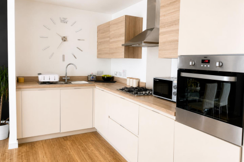 kitchen 2.png