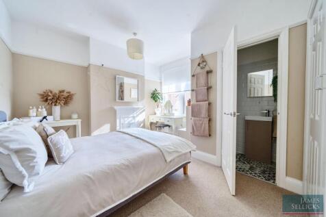 Bedroom Two &amp; En-Suite