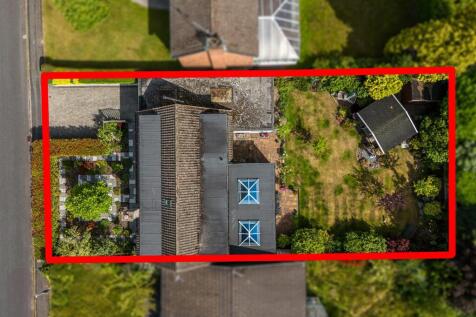 40 Cranmere Avenue-drone-2.jpg