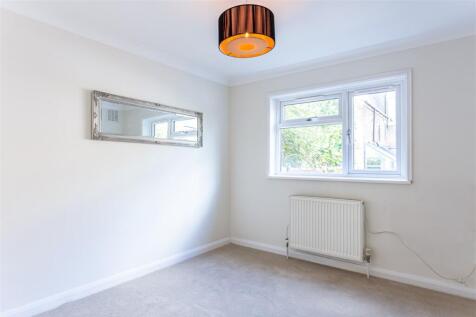 Cobbold Road, Shepherd's Bush W12 photo 4
