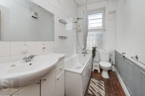 b@61 camberwell rd-5610
