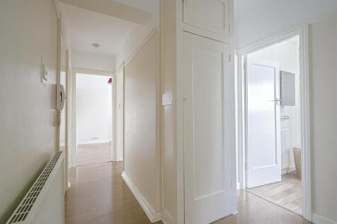 flat-high-street-banstead-108.jpg