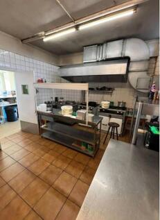 Kitchen .jpg