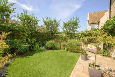 Garden - Park House, Hereward Place, Stamford