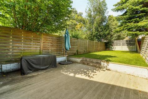Flat 1, 35 Leythe Road-7.jpg