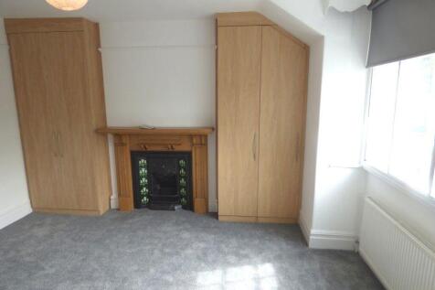 Westgate, Hale, Cheshire. WA15 9BA photo 5