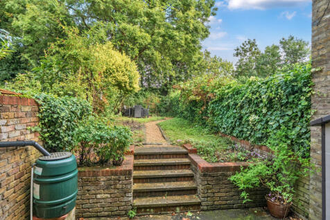 1347811-17-68b807...