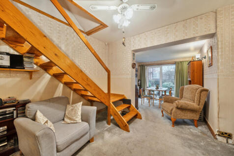 1393254-5-693fe4a...