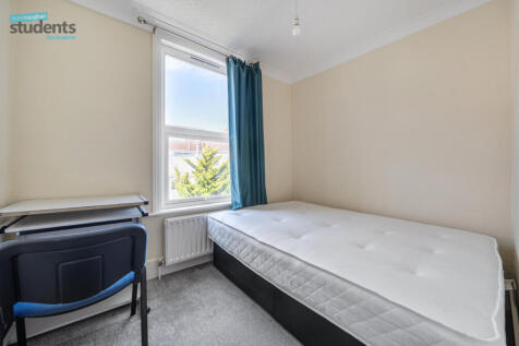 caa014a2-7417-400...