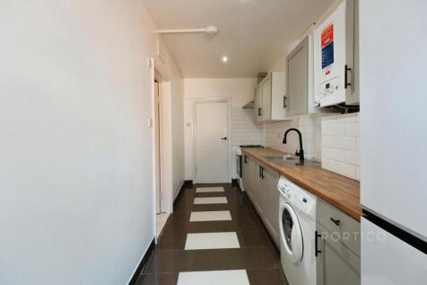 Beaconsfield Road, London, E10 photo 3