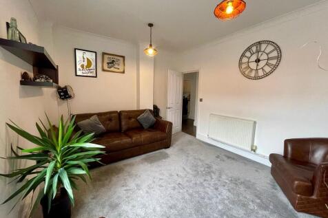 16bb7080-0016-44e...