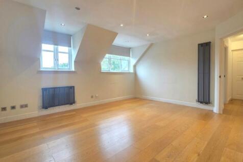 Forest Drive, Theydon Bois photo 5