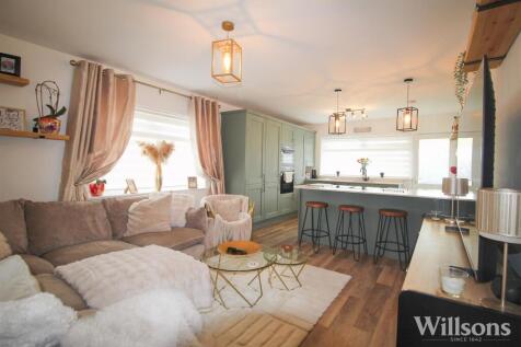 Open Plan Living/Kitchen