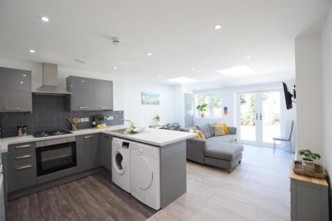 27/28 - Nelson Street - Student House photo 4