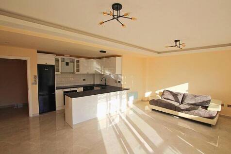 Open Plan Living/Kitchen Area